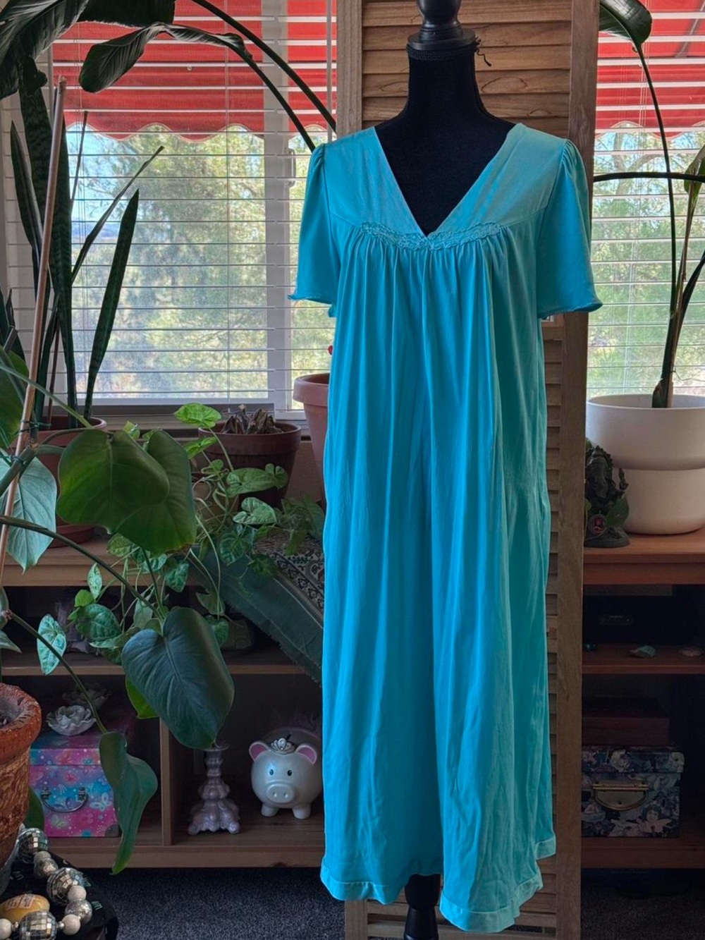 Blue V-Neck Short Sleeve Nightgown